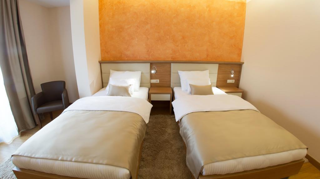 Hotel Mostar Kültér fotó